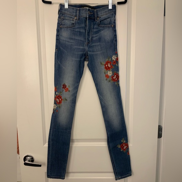 NWOT Express High Rise Stretch Legging Jeans with Embroidery, Size 00R(Regular) - Picture 3 of 9